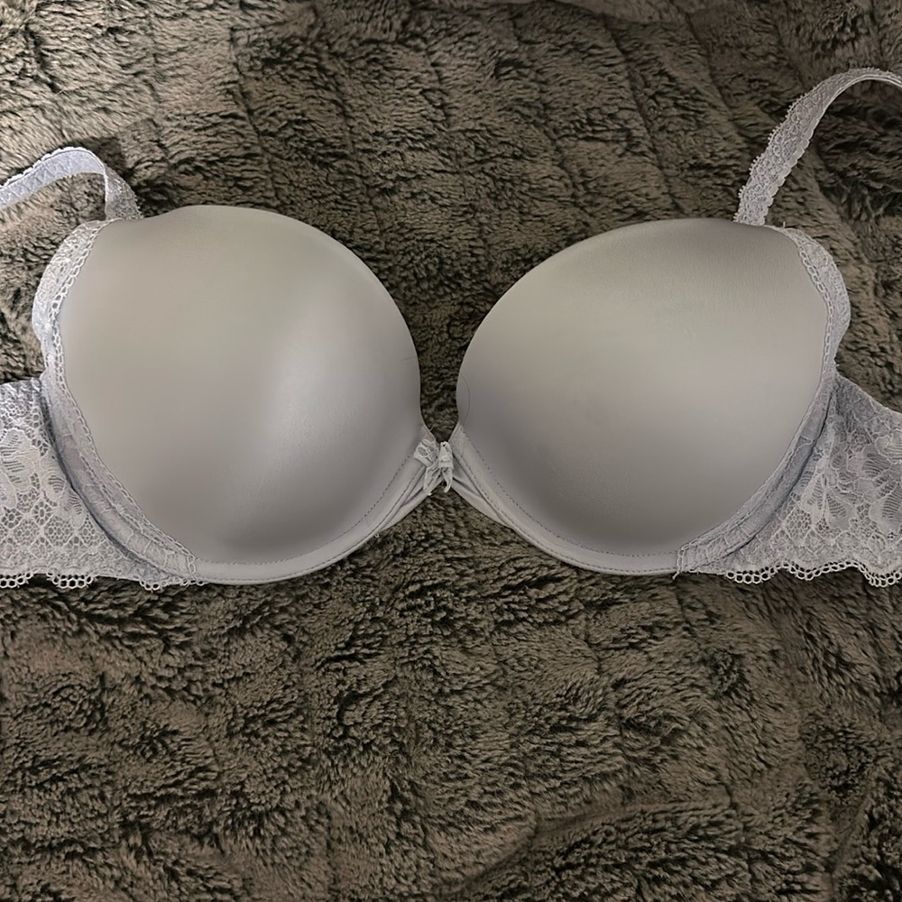 Push-up bra